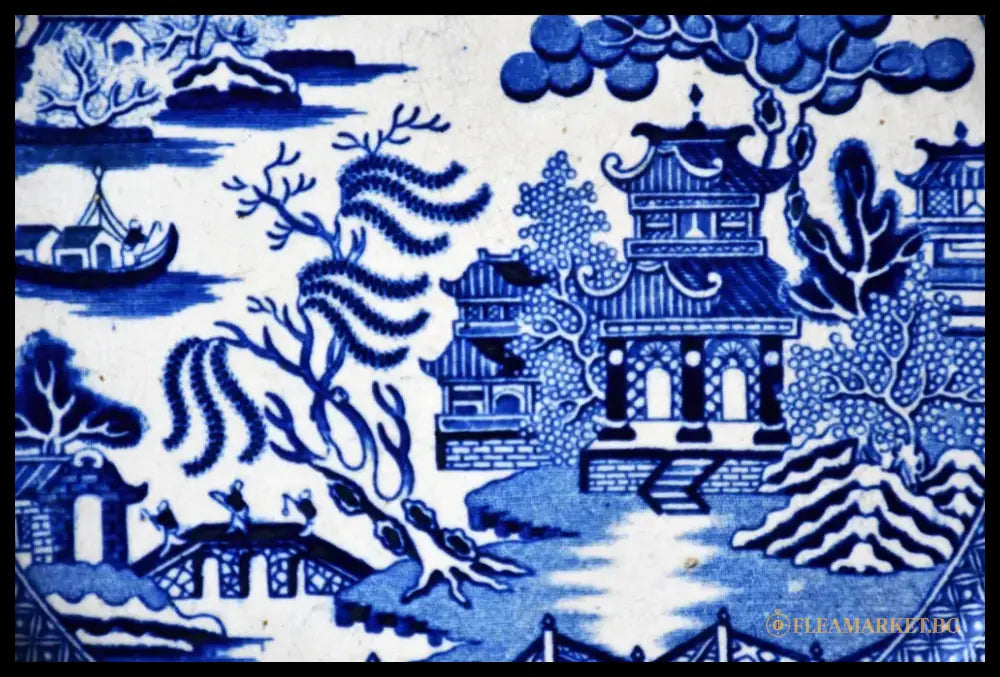 Антична викторианска чиния ’Blue Willow’ - antique