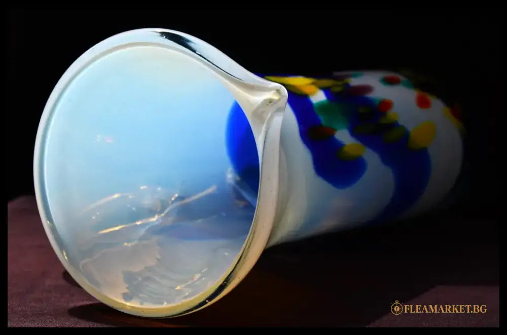 Аrt glass ваза във формата на кана - antique