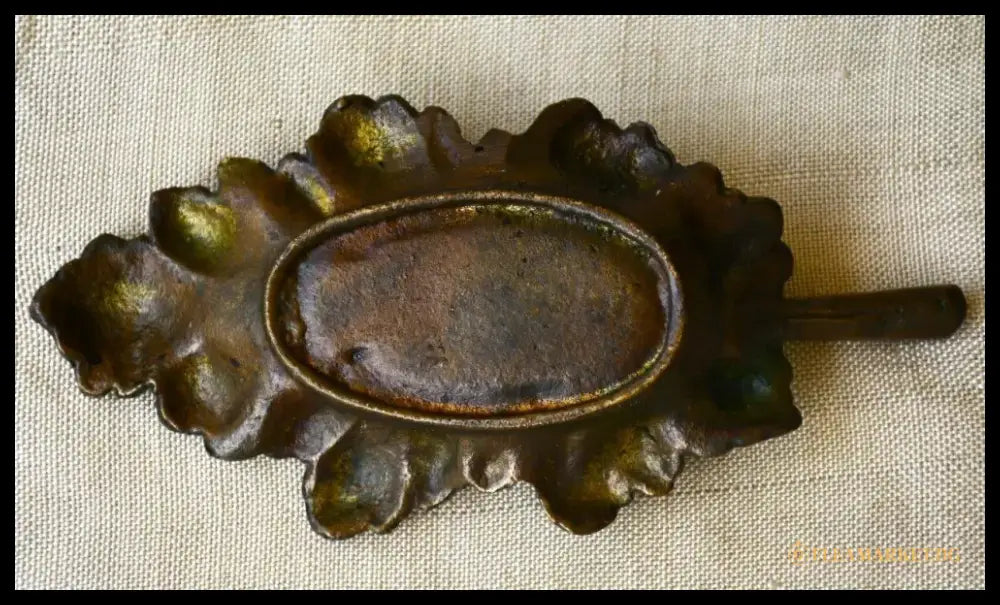 Бронзов пепелник ’Дубовый лист’ от Касли (СССР) - antique