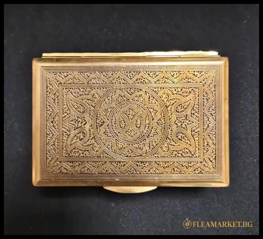 Дървена кутия с метален обков - antique