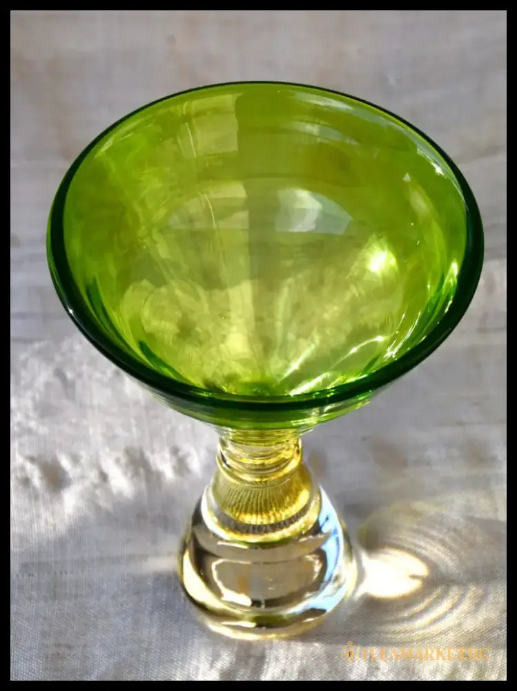 Декоративна чаша art glass - antique