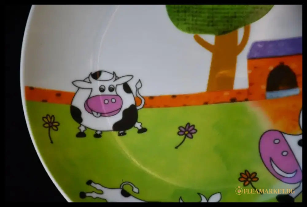 Детска чиния ’Dancing Cow’ произведена от ’Ritzenhoff & Breker’ - antique