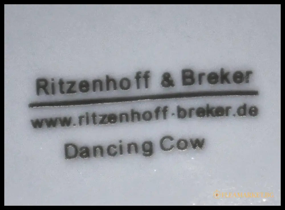 Детска чиния ’Dancing Cow’ произведена от ’Ritzenhoff & Breker’ - antique