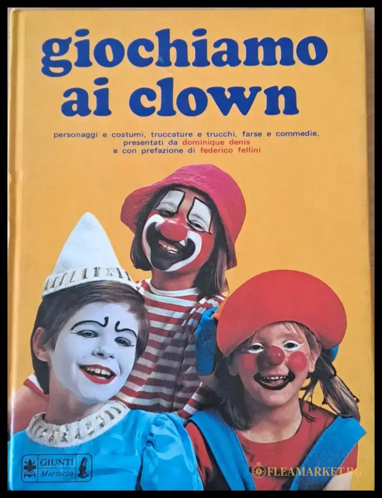 Giochiamo ai clown - Книги