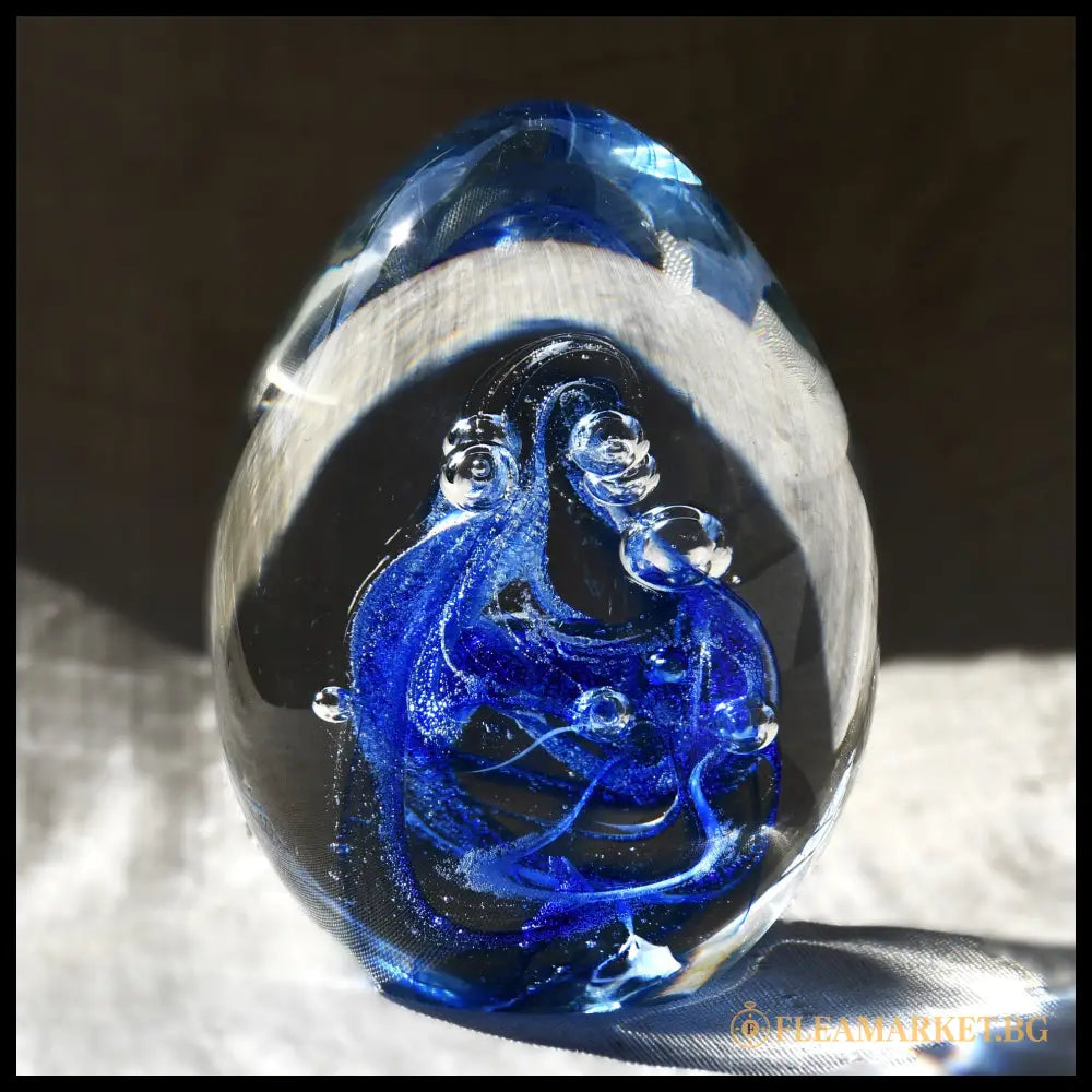 Glass Magic - голямо стъклено яйце / преспапие Бохемия (092107261505) - Антикварен предмет