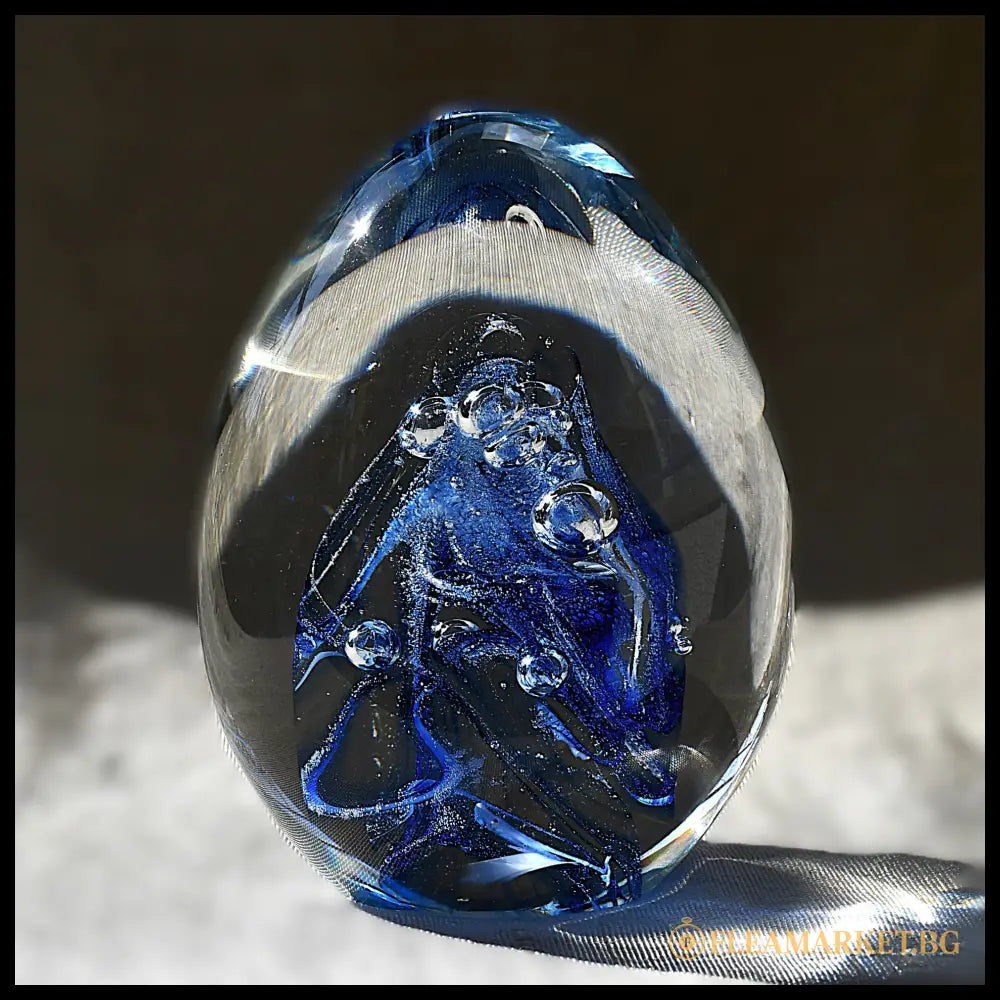 Glass Magic - голямо стъклено яйце / преспапие Бохемия (092107261505) - Антикварен предмет