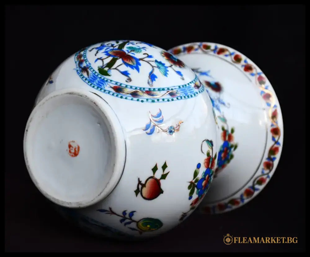 Голяма порцеланова ваза (128725)