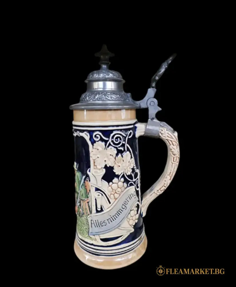 Халба с капак,вместимост 0,5L (495)