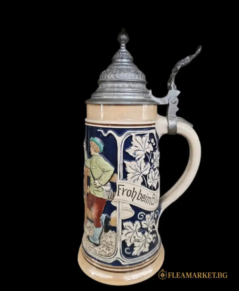 Халба с капак,вместимост 0,5L (497)