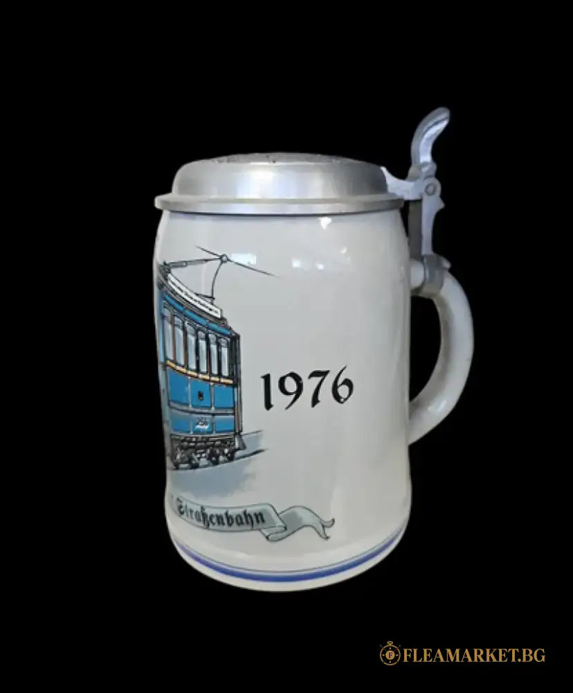 Халба с капак,вместимост 0,5L (468)