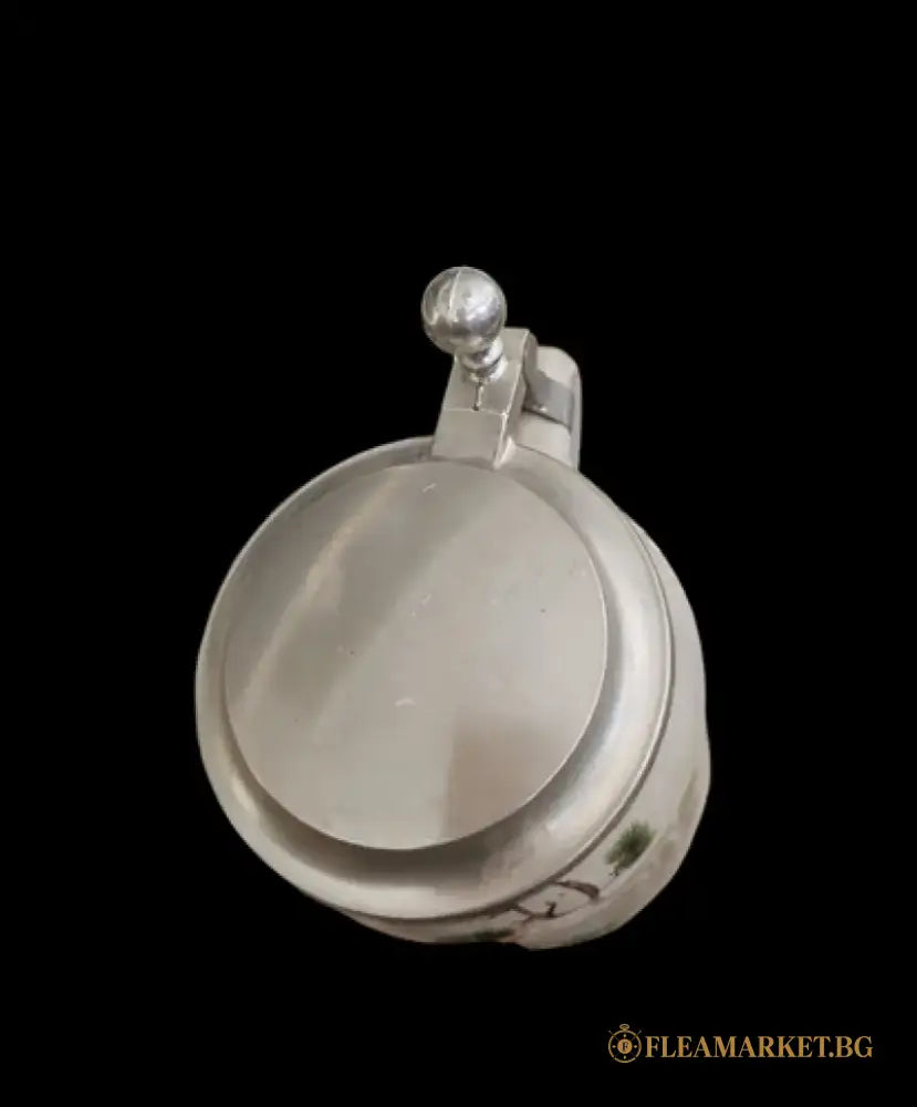 Халба с капак,вместимост 0,5L (467)