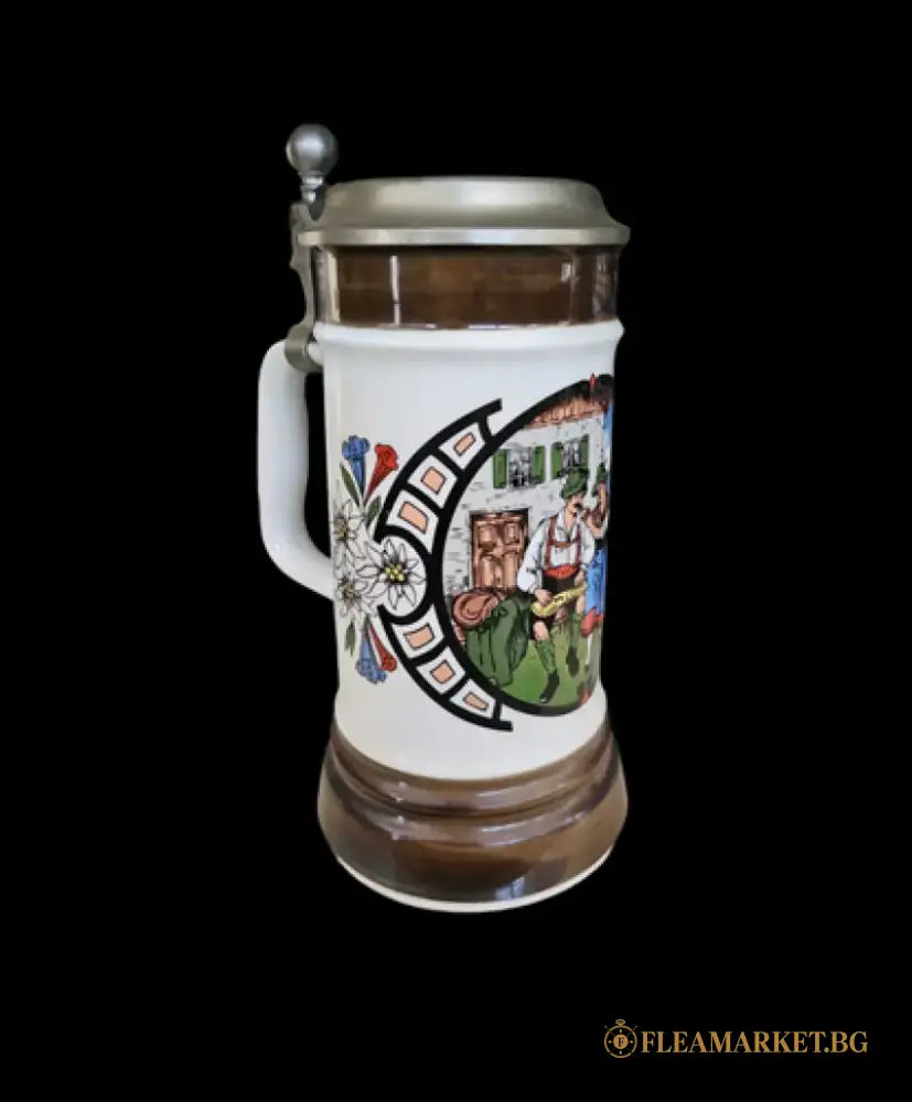Халба с капак,вместимост 0,5L (459)