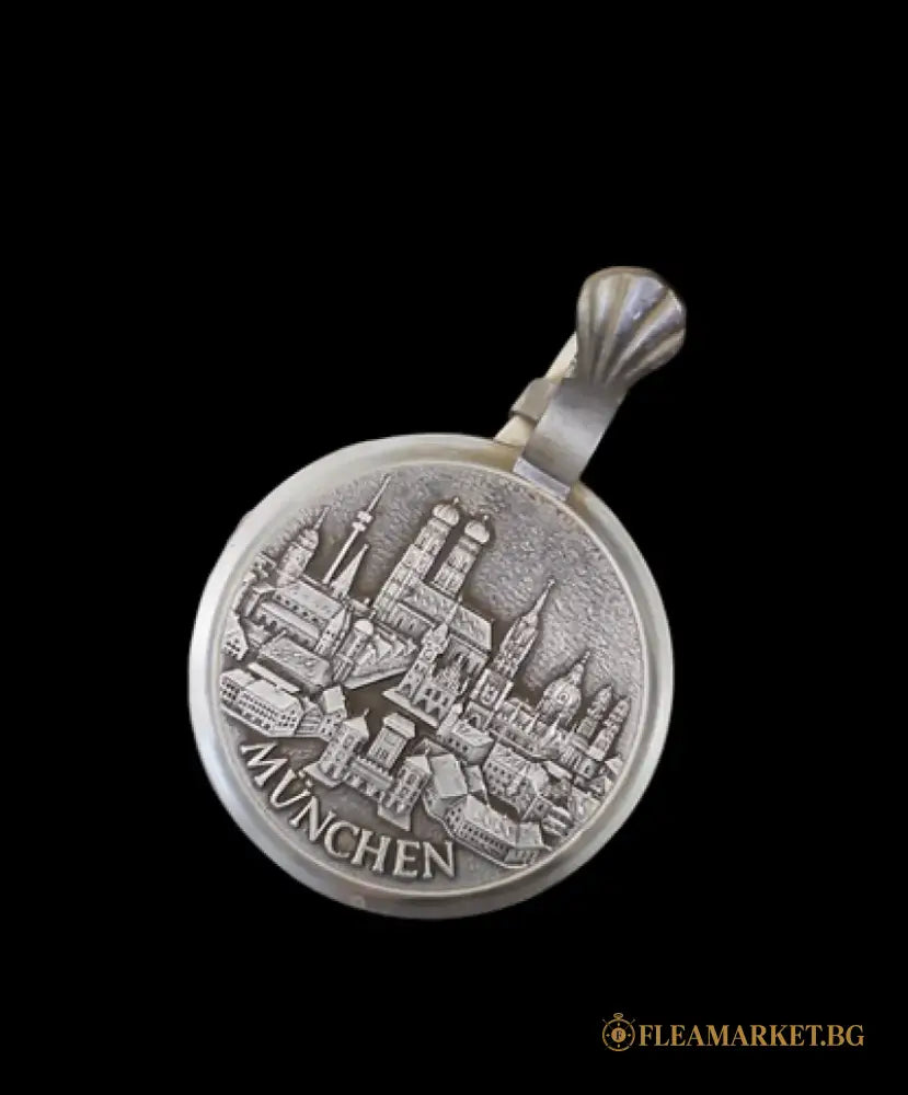 Халба с капак,вместимост 0,5L (466)