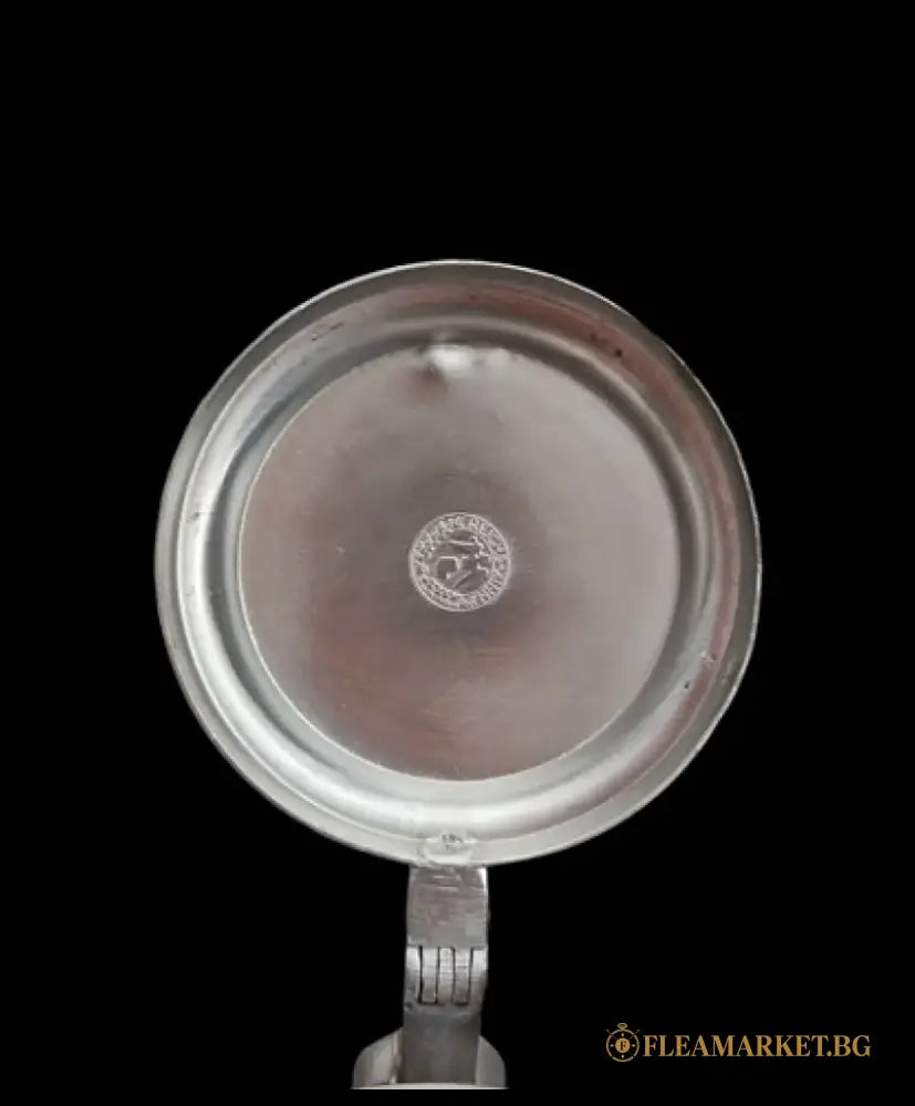 Халба с капак,вместимост 250mL (480)