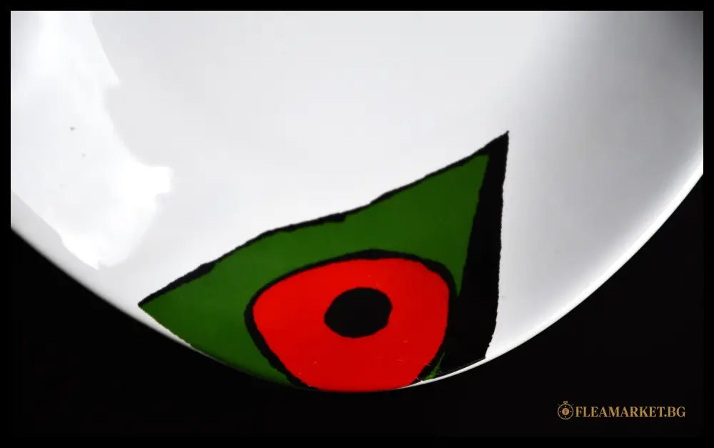Колекционна декоративна чиния Joan Miro - FC Barcelona XL Art 2005 (092207261320) - Декоративна чиния