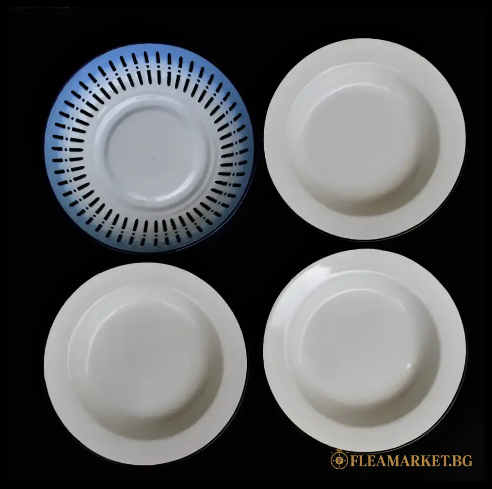 Комплект емайлирани чинии от социализма - antique
