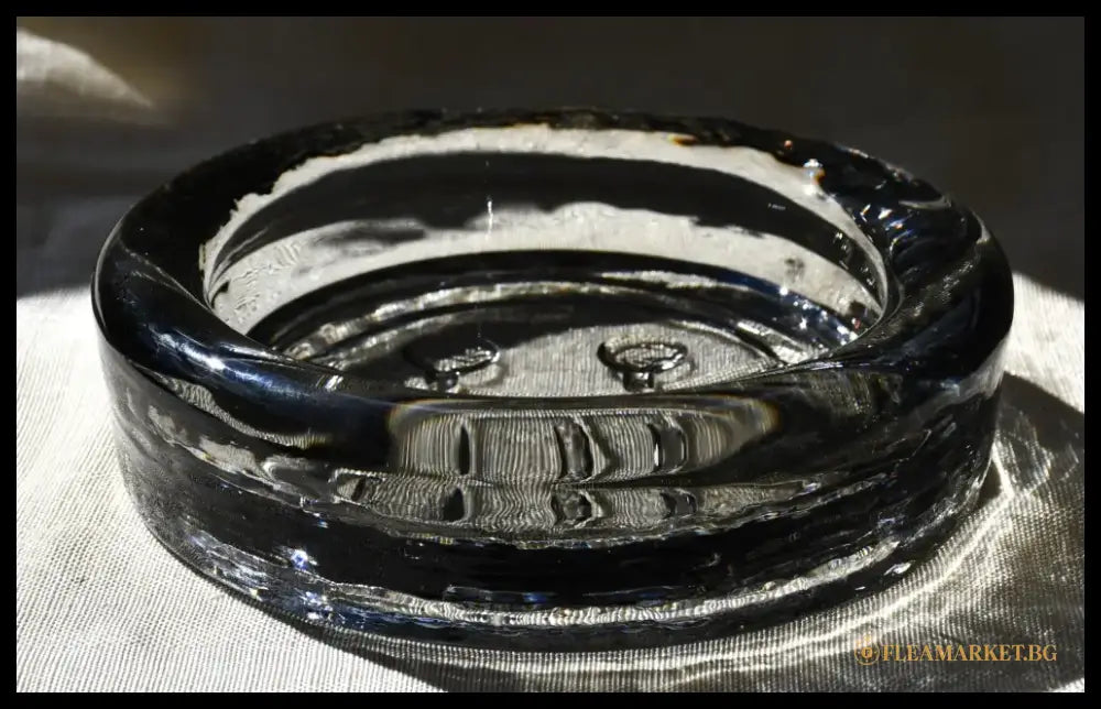 Купа/медалион от Erik Höglund (1932-98) за Kosta Boda - antique