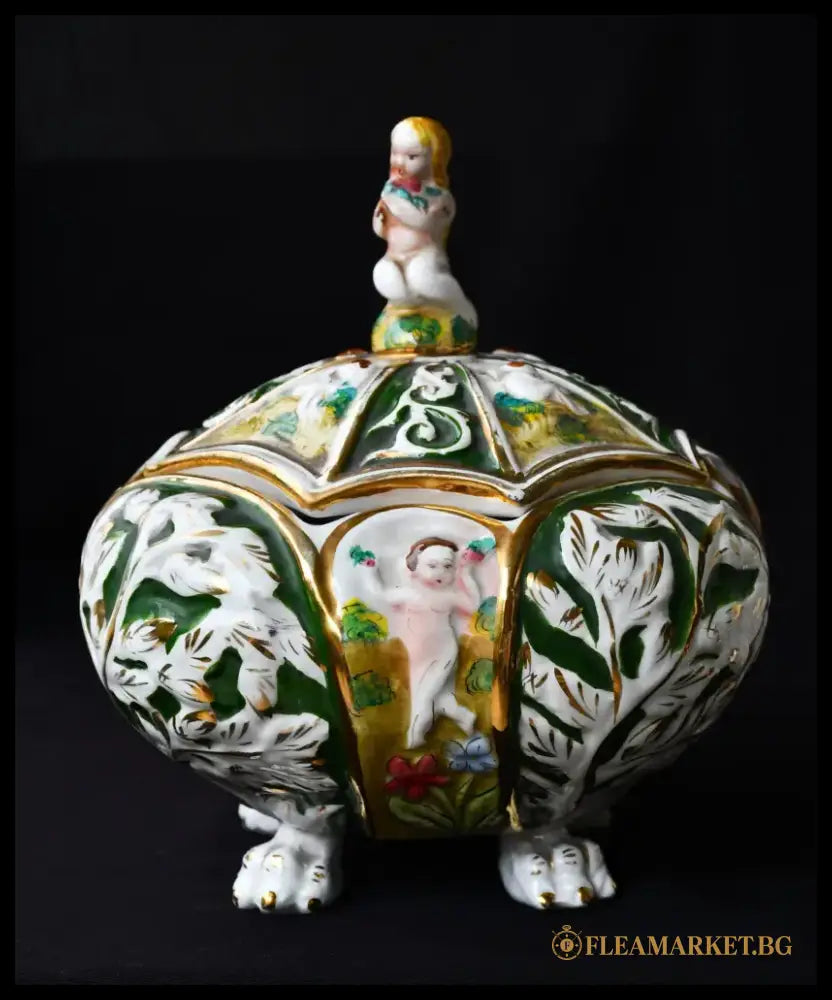 Купа с капак на Каподимонте - antique