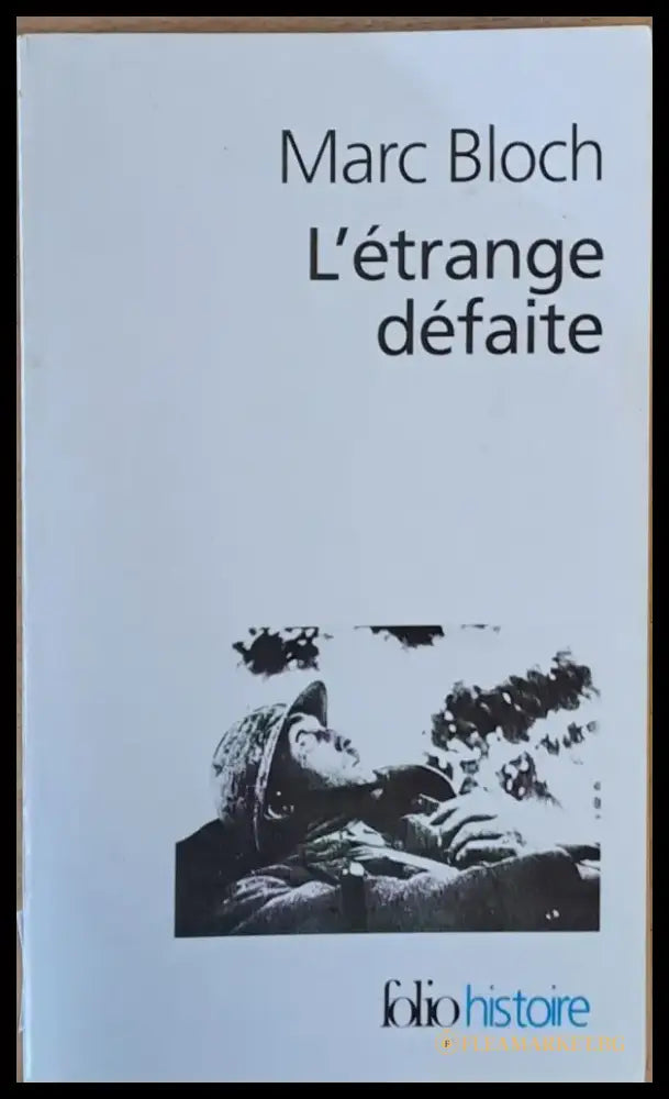 L’etrange defaite - Книги