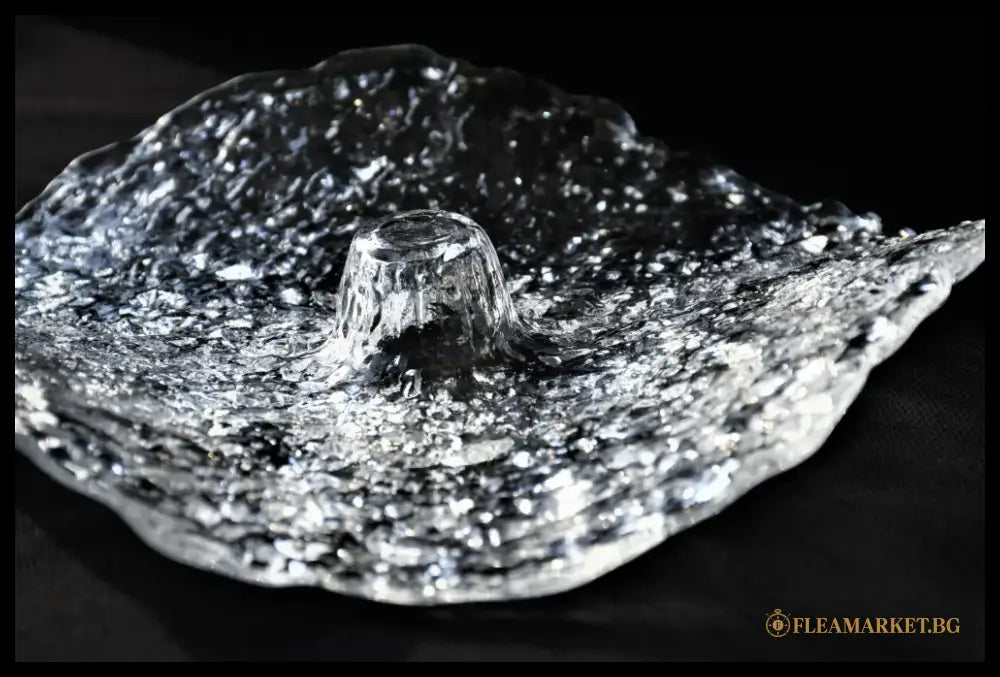’Lily Pad’ - два свещника - antique