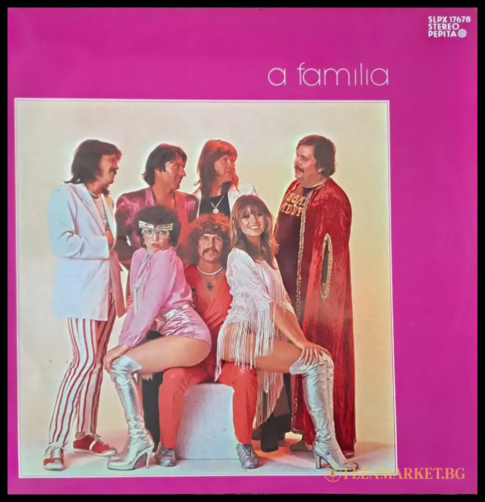 Neoton Familia - antique