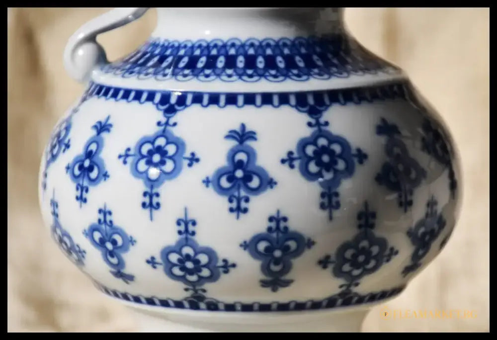 Порцеланов съд ’Wallendorf’ - antique
