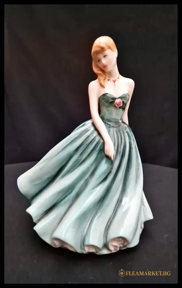 Порцеланова статуетка Royal Doulton - Sarah - antique