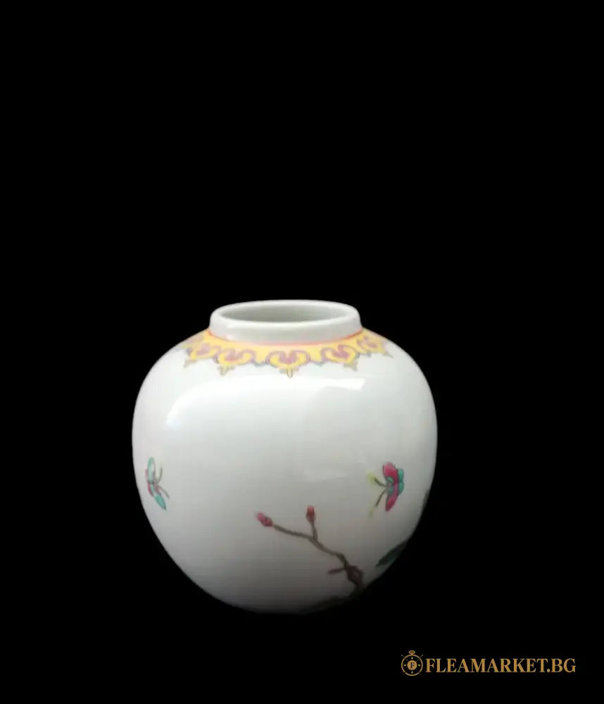 Порцеланова ваза (42)