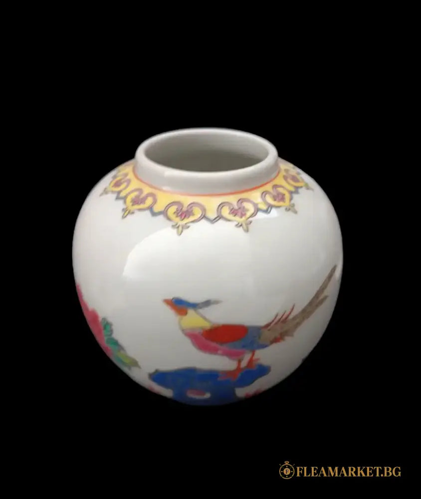 Порцеланова ваза (42)