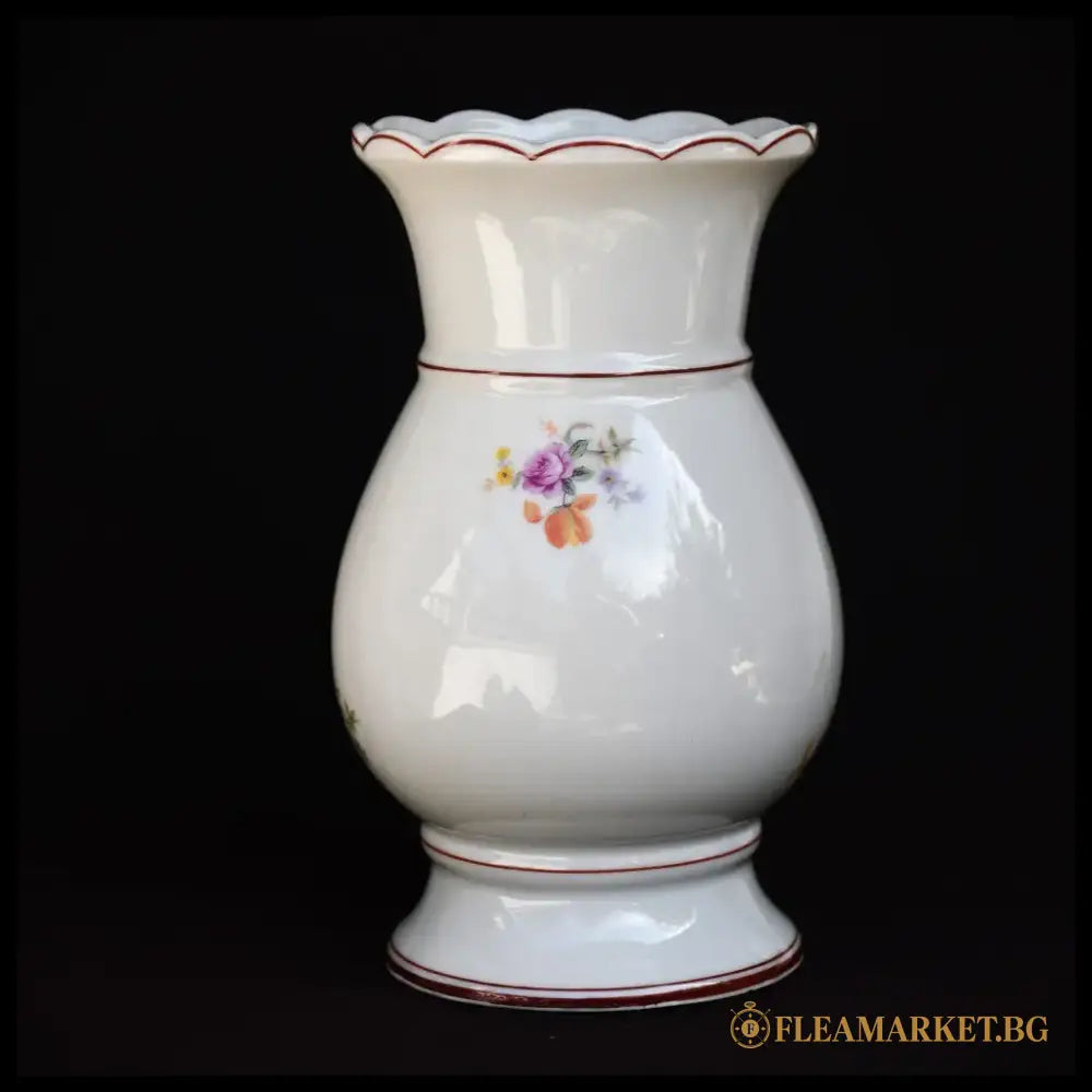 Порцеланова ваза ’Фестон’ - Видин - antique