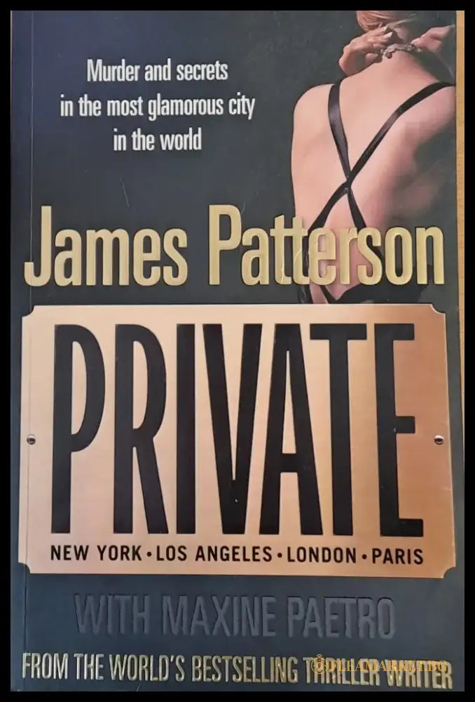 Private (709) - Книга