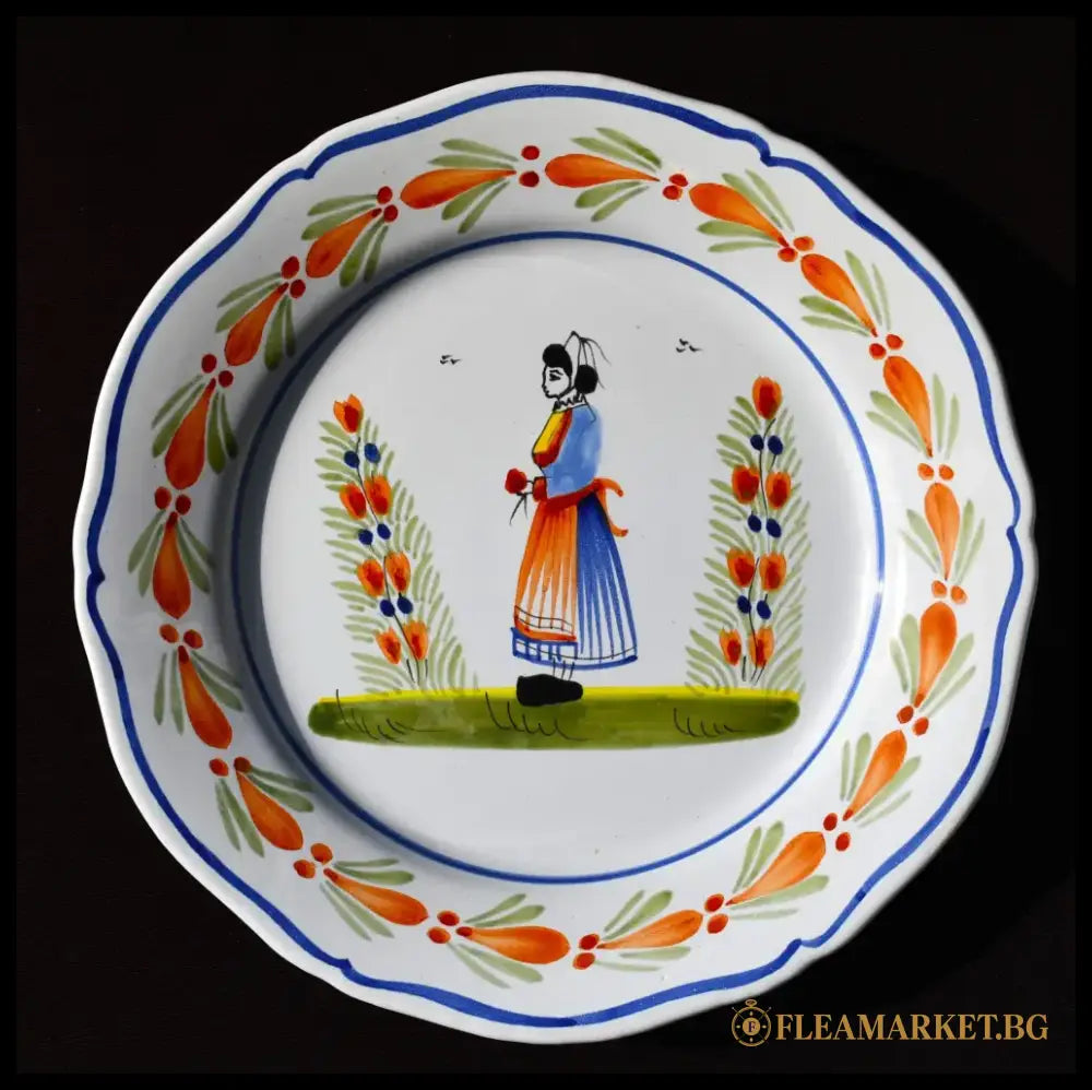 Ръчно рисувана чиния ’Henriot Quimper’ - antique
