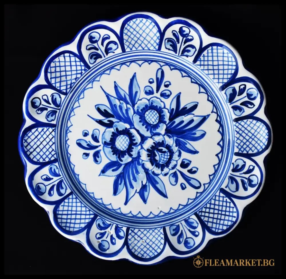 Ръчно рисувана испанска чиния - майолика - antique
