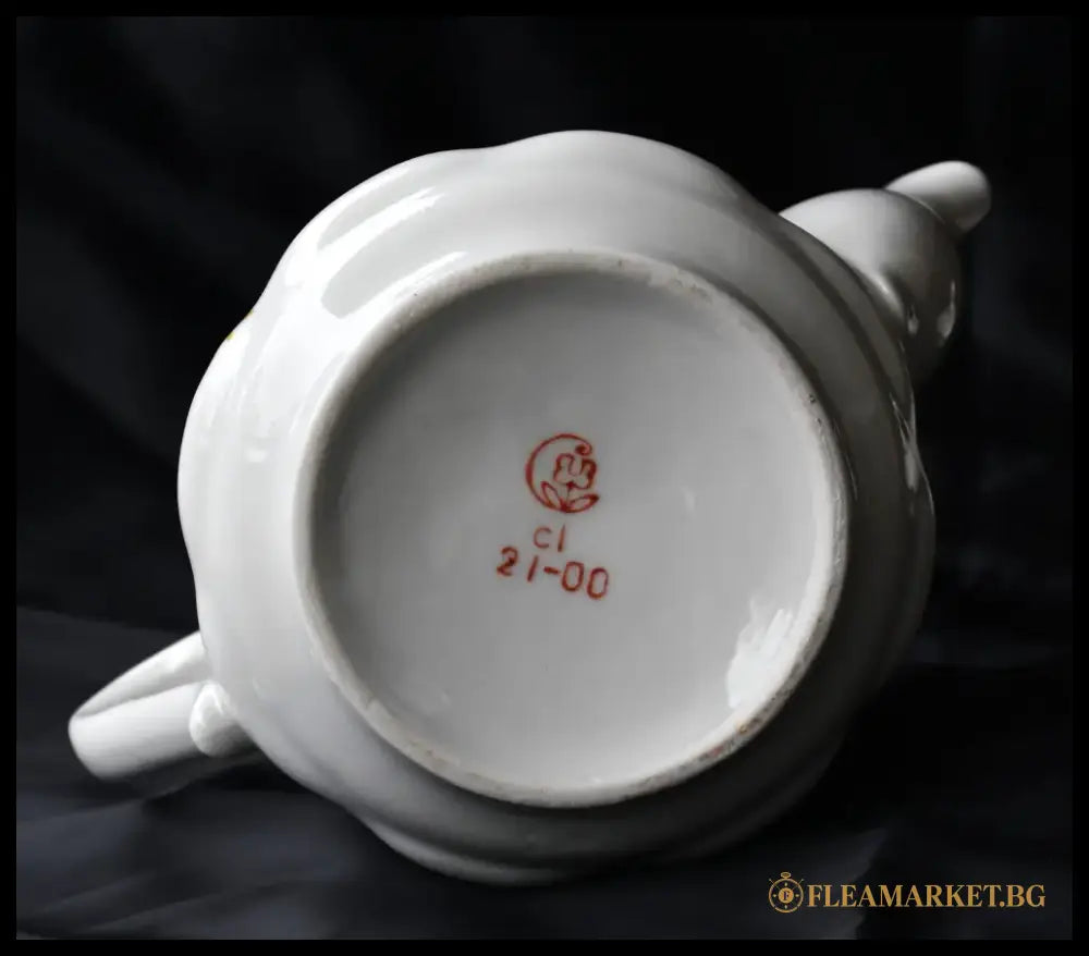 Съветски порцеланов чайник - antique