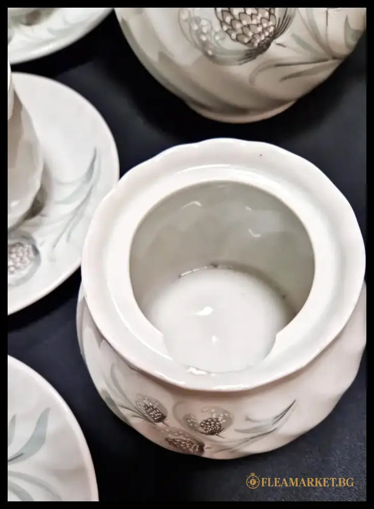 Сервиз аз чай и кафе ’Китка Нови Пазар’ - antique