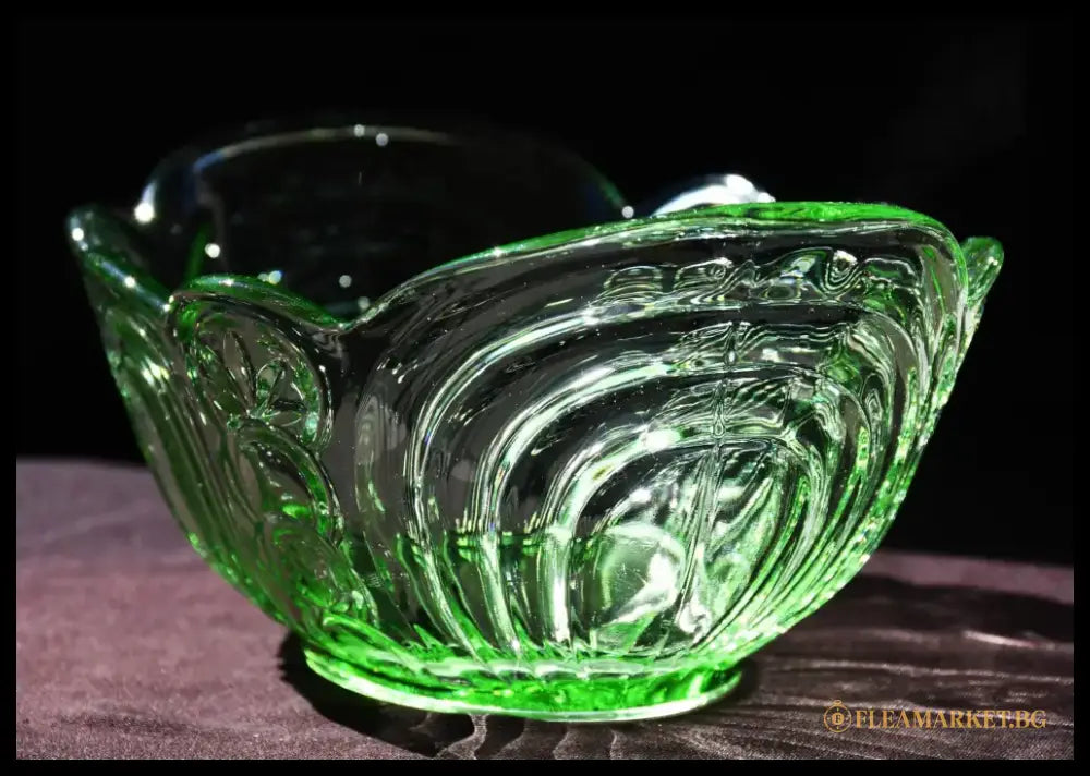 Стъклена фруктиера тип ’гондола’. Арт Деко. 30-те. - antique