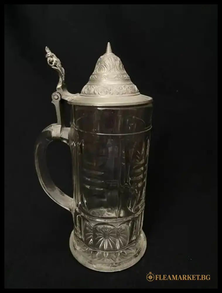 Стъклена халба с капак,вместимост 0,5L (512)