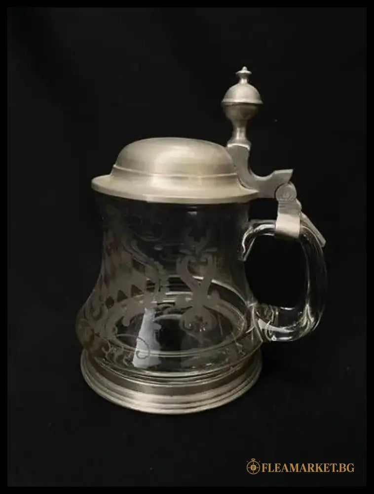 Стъклена халба с капак,вместимост 0,5L (514)