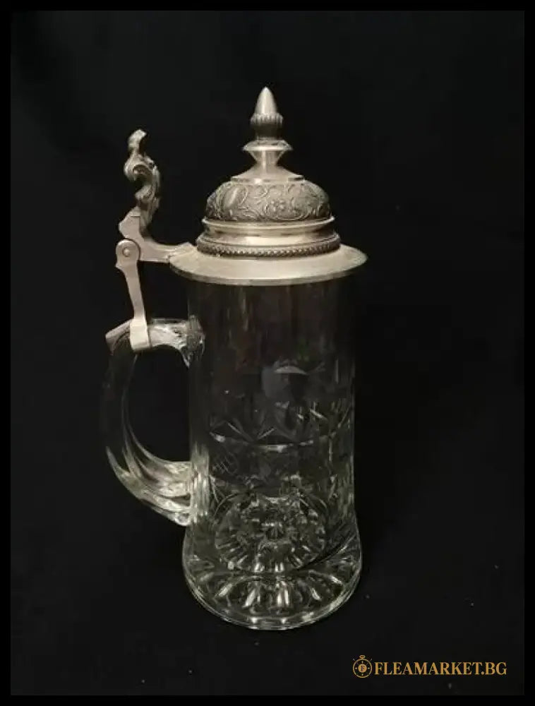 Стъклена халба с капак,вместимост 0,5L (510)