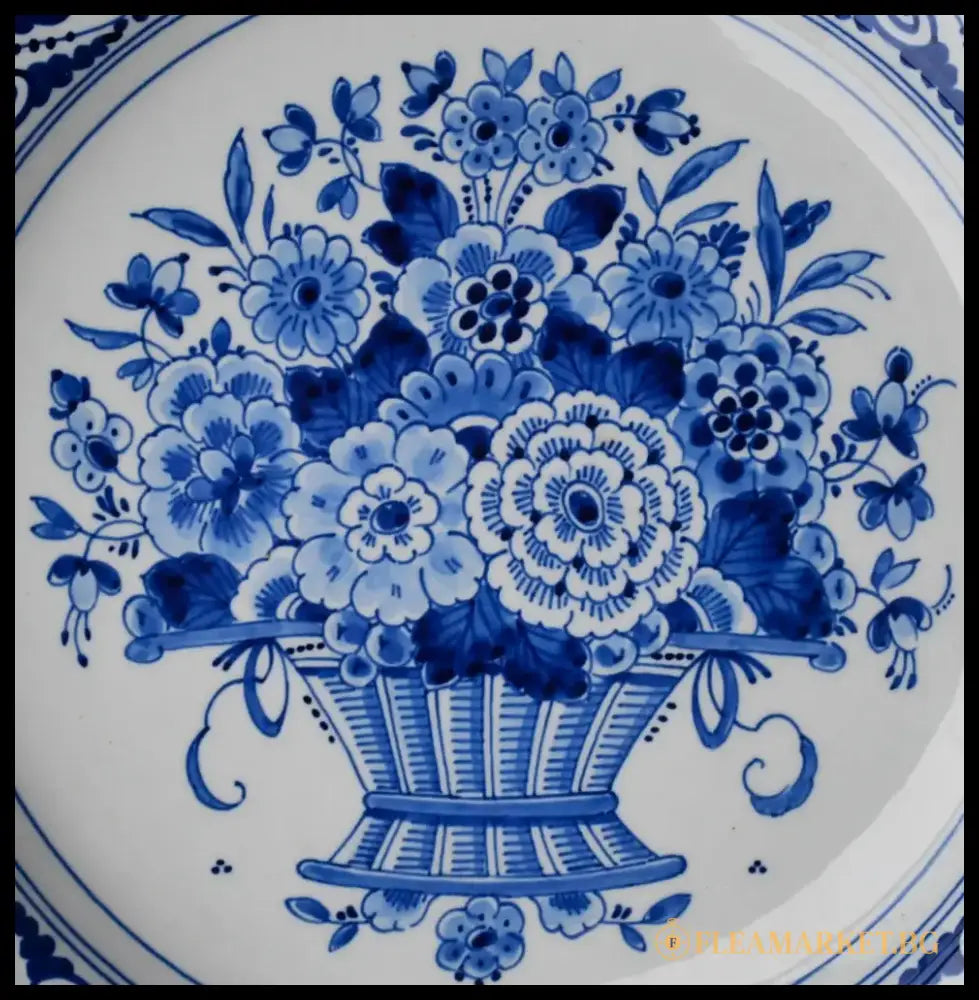 Стенна чиния Royal Delft - antique