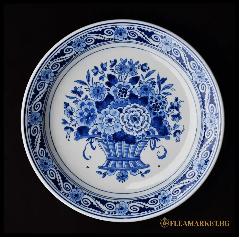 Стенна чиния Royal Delft - antique