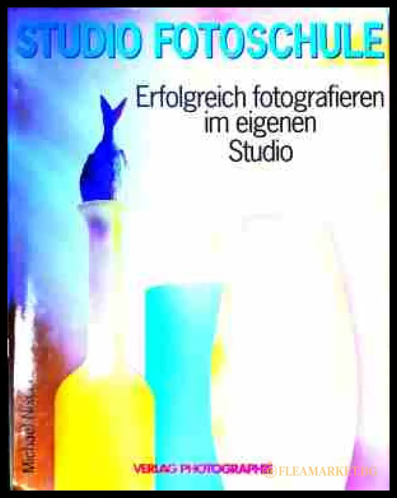 Корица на Studio Fotoschule
