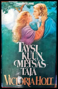 Taysikuun metsastaja - Книги