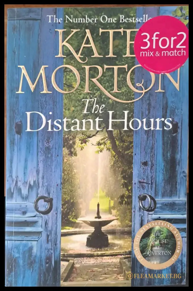 The distant hours - Книги