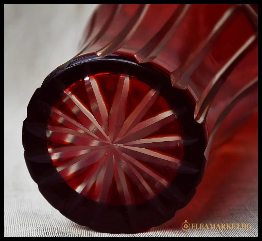 Ваза Бохемия двуслоен кристал Ruby-to-Clear Чехословакия 1960-те (092107261750) - Антикварен предмет