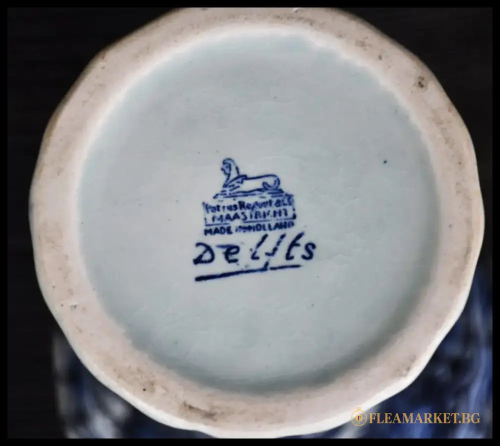 Ваза Делфт - на ’Petrus Regout & Co’ Маастрихт - antique