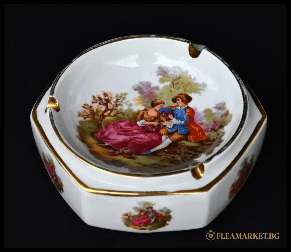 Винтидж пепелник ’Фрагонар’ - ’Изида’ - antique
