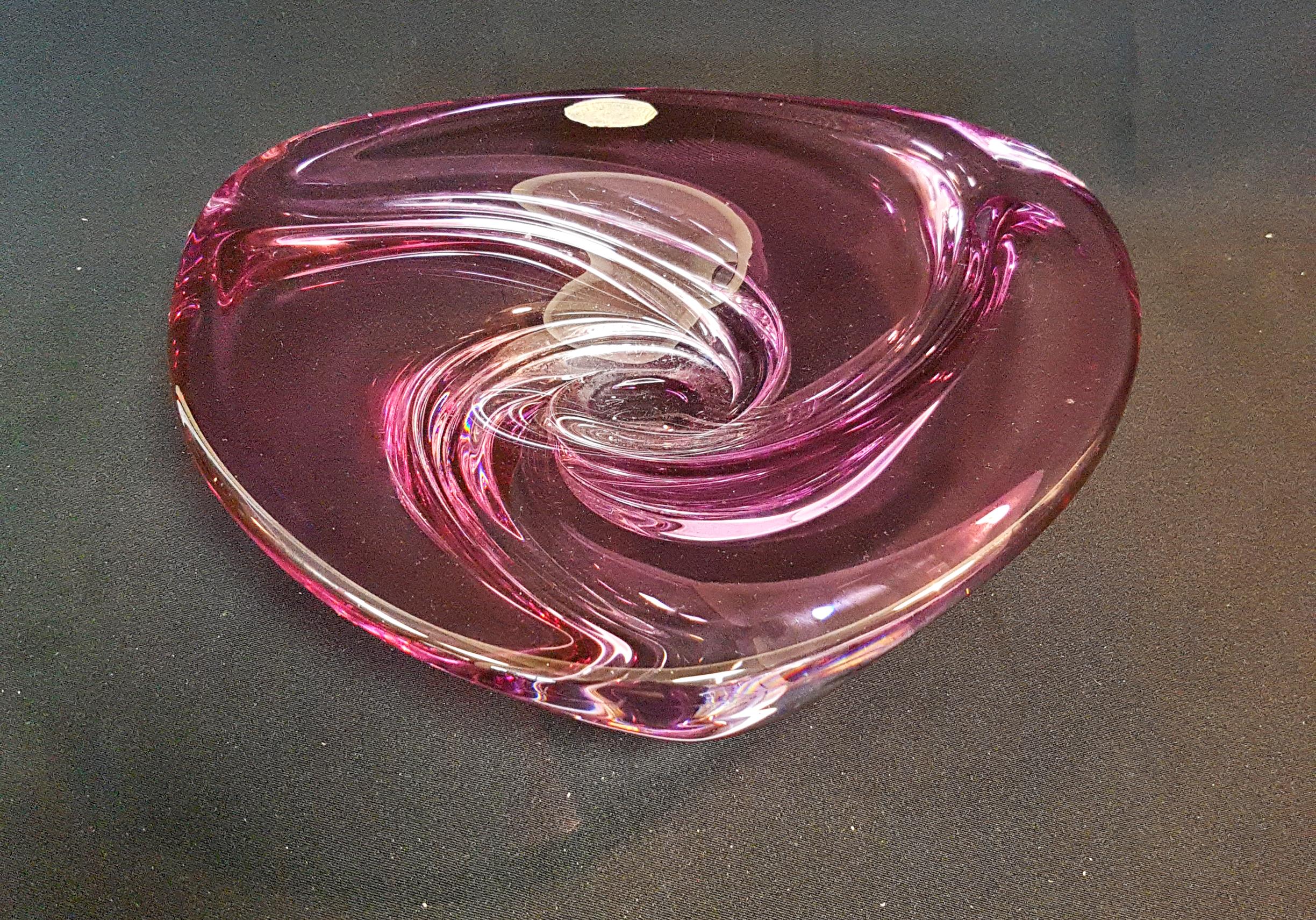 Стъклена купа Val S' Lambert