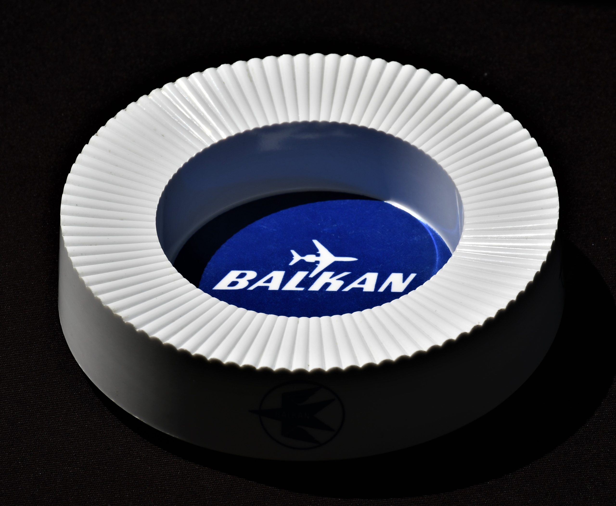 Рекламен пепелник на "Балкан"