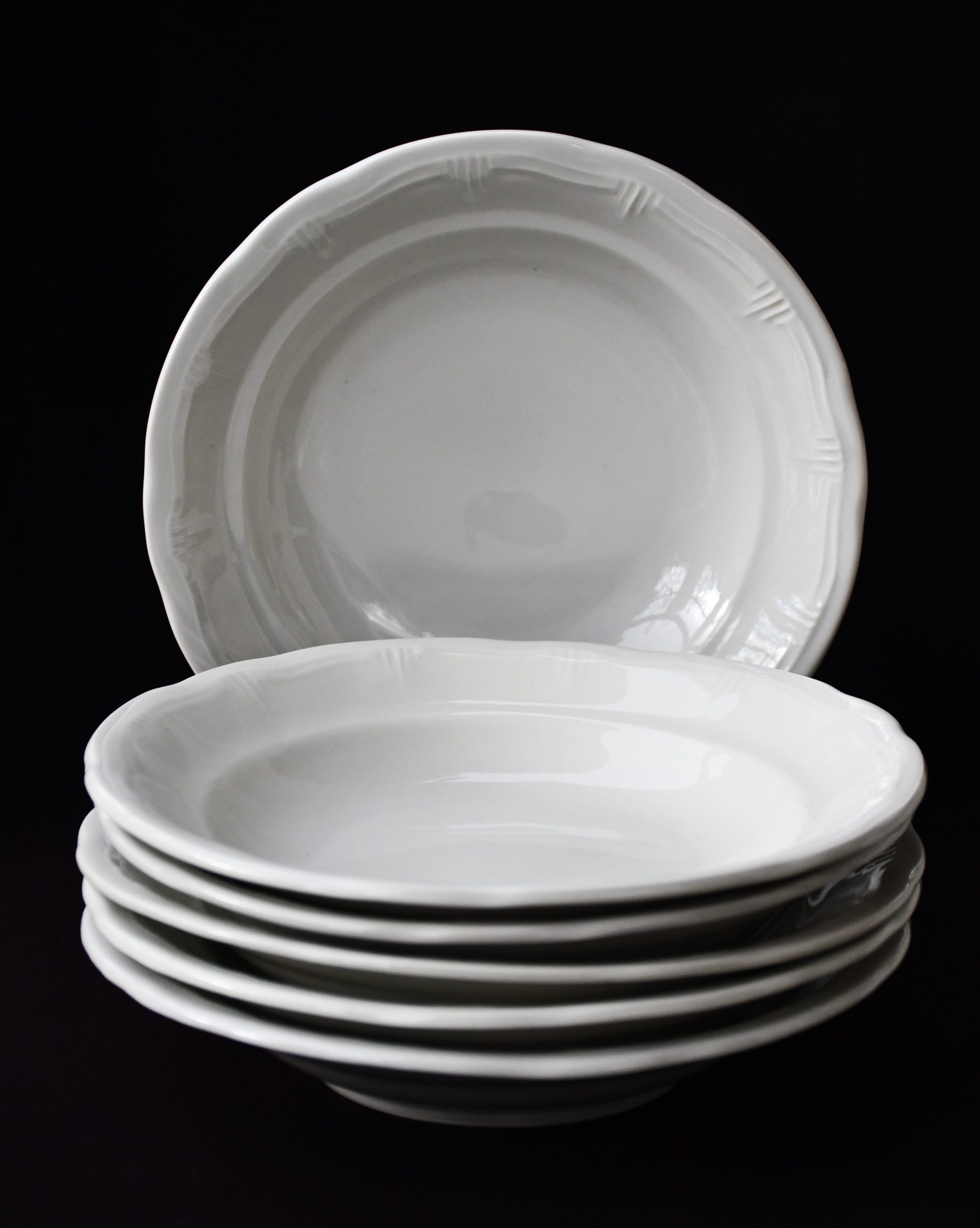 Коплект винтидж чинии "Изида" 6 бр.